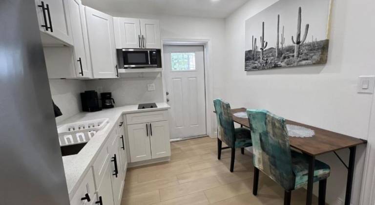 Rental apartment for 3 persons in Tampa, FL