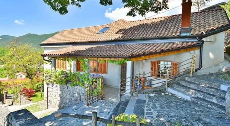 Villa with 2 rooms for 4 persons — photo 5