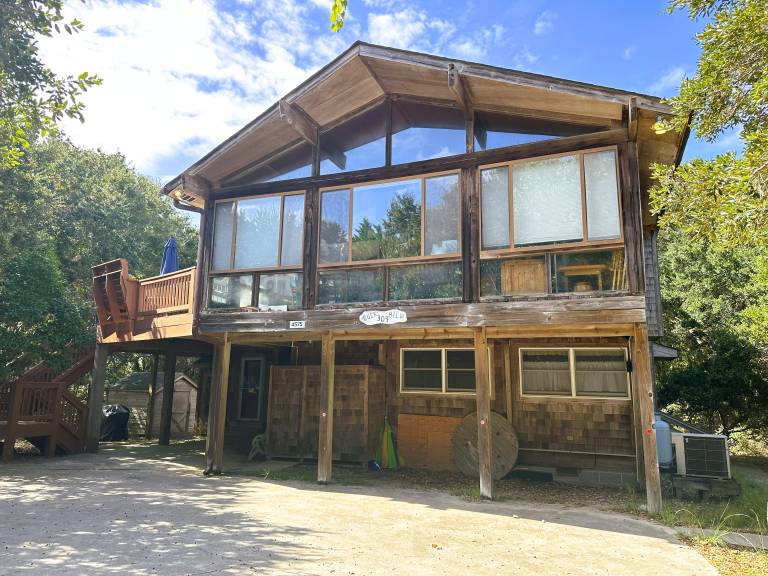 House with barbeque in Duck, NC
