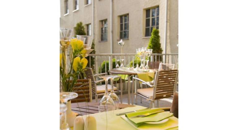 SORAT Insel-Hotel Regensburg — photo 5