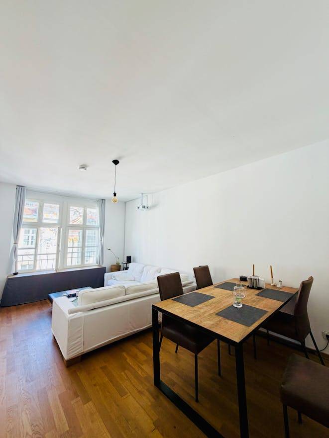 76 M² Apartment ∙ 1 Bedroom ∙ 2 Guests - Munich