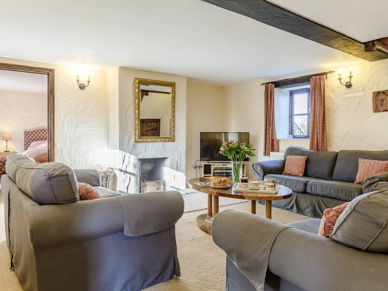 Cottage  Cadgwith