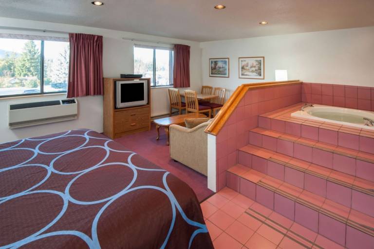 Motel  Salmon Arm