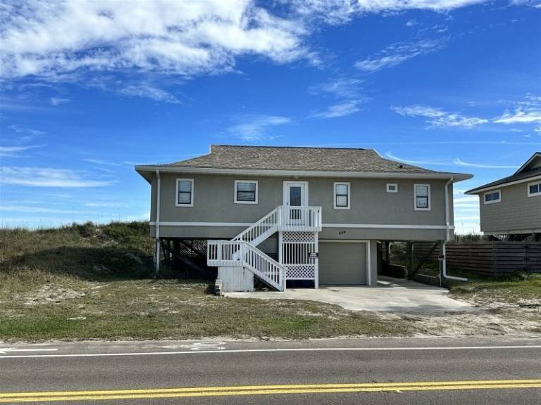 Serene Oceanfront Getaway in Amelia Island - Pet Friendly in Fernandina Beach, FL