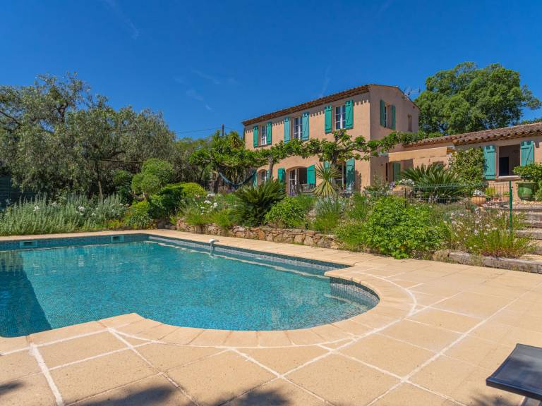 Ferienhaus mit Hund in Cogolin, Côte d’Azur für max. 6 Gäste