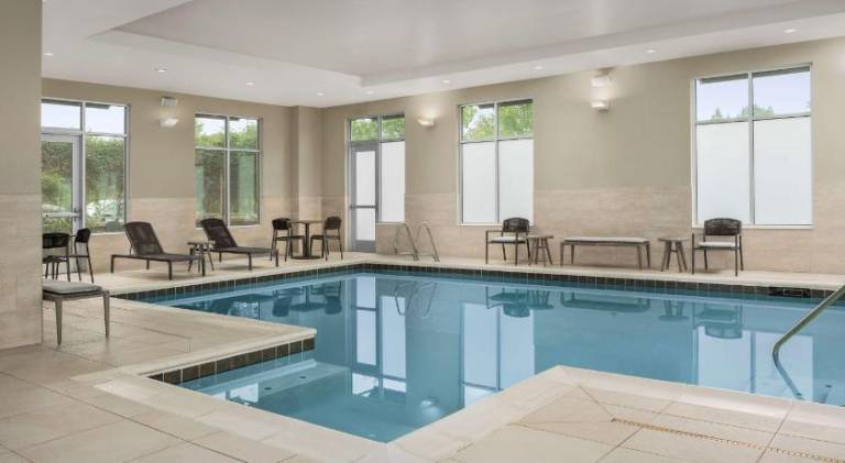 Embassy Suites by Hilton Portland Hillsboro, Oregon — photo 4