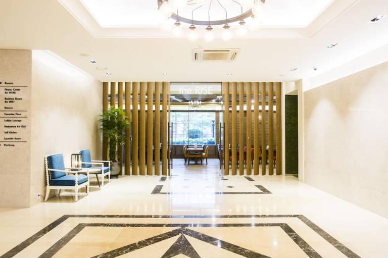 Polaris Hotel