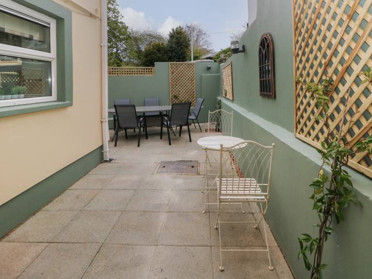 Cottage  Tenby