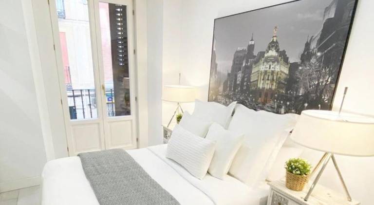 Holiday apartment | Near Royal Palace of Madrid in Madrid