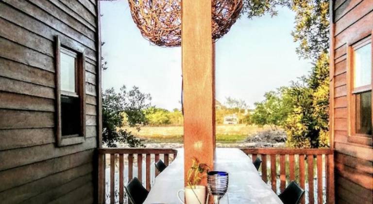 Vacation home with pool, yard & patio | Dogs allowed — photo 5