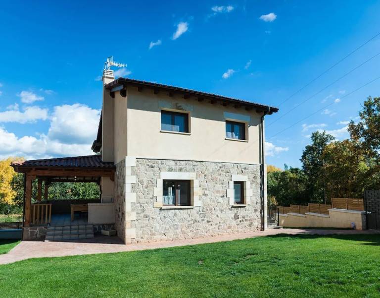 Casa Valdeavellano de Tera