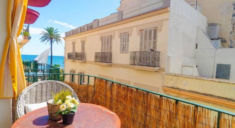 Holiday apartment with 1 room for 2 persons in Sitges