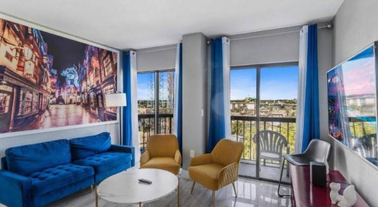 Rental apartment with hot tub & pool | Pets are welcome in Orlando, FL