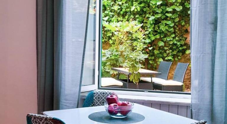 Holiday apartment for 5 persons in Imperia