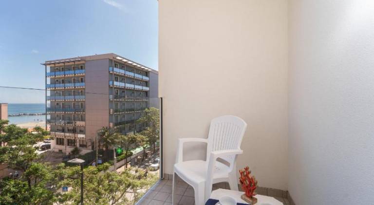 Amadei Hotel Promenade — photo 5