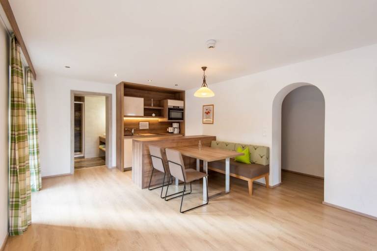 Charming rental apartment with sauna & pool | Dogs allowed — photo 4
