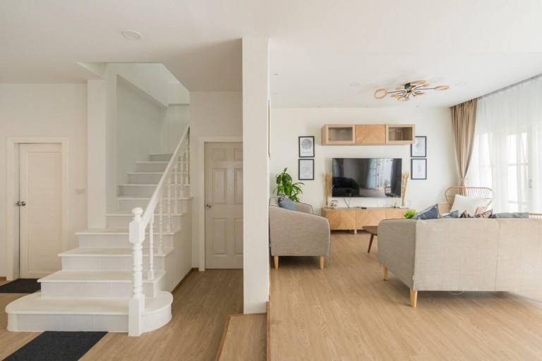 Pleasant vacation home with terrace & pool | Perfect for remote work | Pet-friendly — photo 3