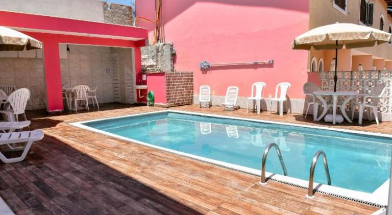 Vacation home with pool, barbeque & patio | Good for workation | Pet-friendly — photo 3