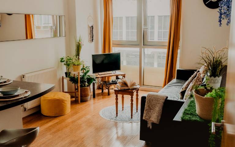 Lovely holiday apartment | Near Glasgow Cathedral | Suitable for remote work | Dogs allowed in Glasgow