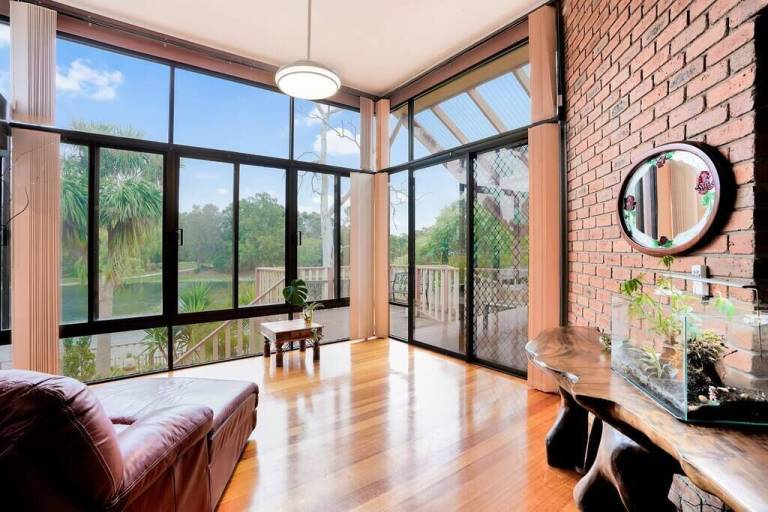 House Ferntree Gully