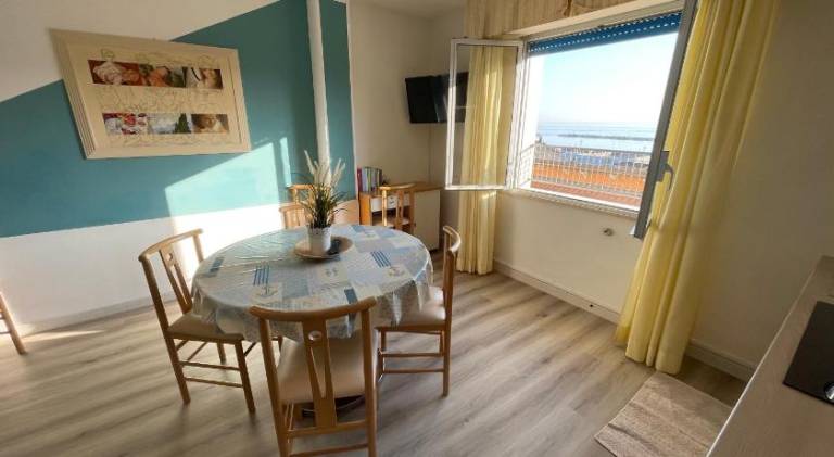Rental apartment with patio & pool in Bellaria-Igea Marina