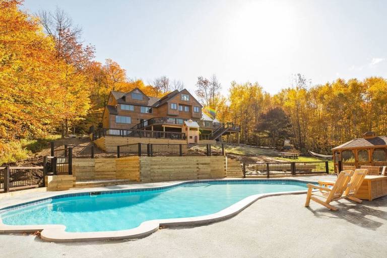 Lodge Stratton Mountain