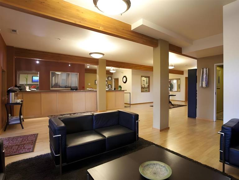 Inn at Wecoma — photo 2