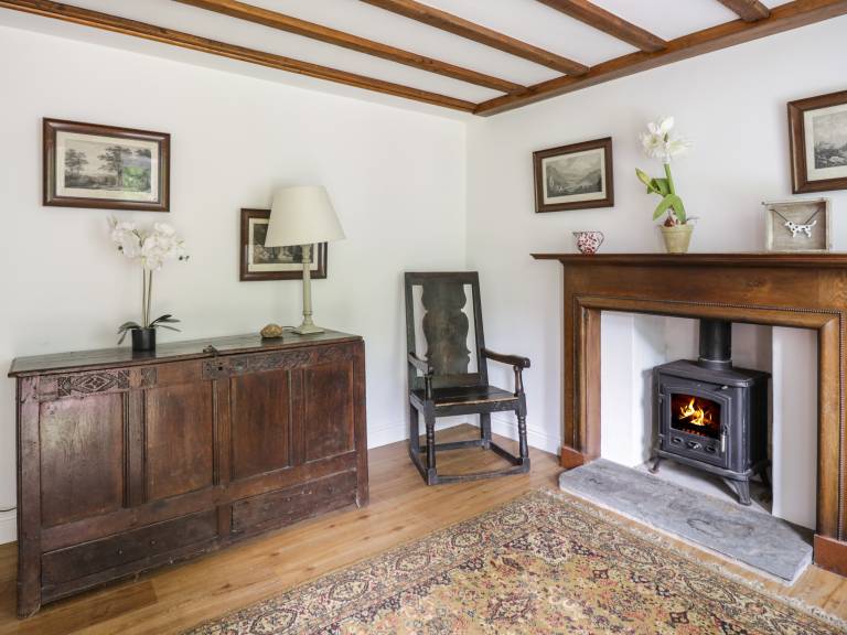 Family-friendly cottage with yard | Pets allowed — photo 4