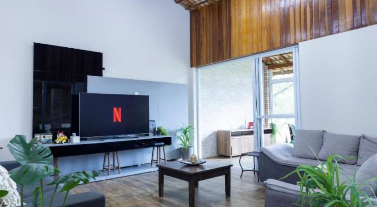 House with pool | Suitable for remote work — photo 2
