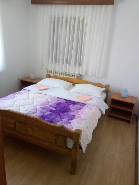 Rental apartment with 2 rooms for 4 persons — photo 2