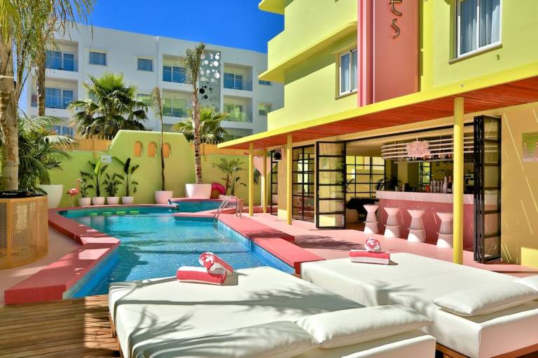 Aparthotel Platja d'en Bossa