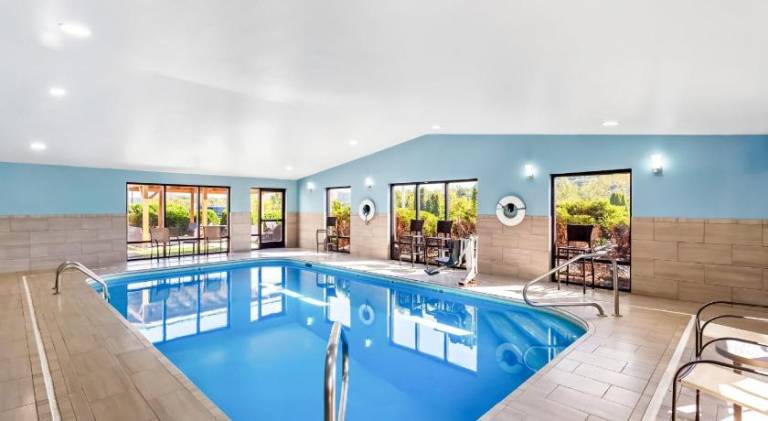Holiday Inn Express Hotel & Suites Charleston-Southridge By IHG — photo 3