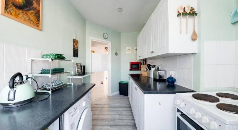 Holiday apartment with 2 rooms for 5 persons — photo 4