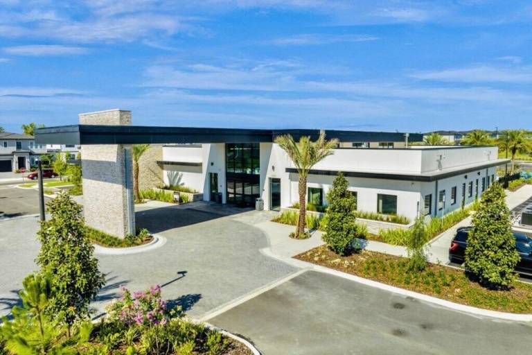 House Mariner's VIllage