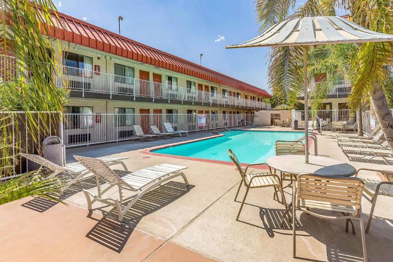 Motel 6 Fresno, CA - Yosemite Hwy in Fresno, CA