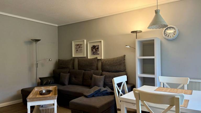 Strandnahes, modernes Zweiraum-Appartement — photo 3