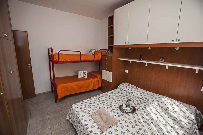 Holiday apartment near the sea, with air conditioning — photo 4