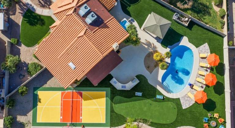Pleasant house with pool | Pets allowed in Peoria, AZ