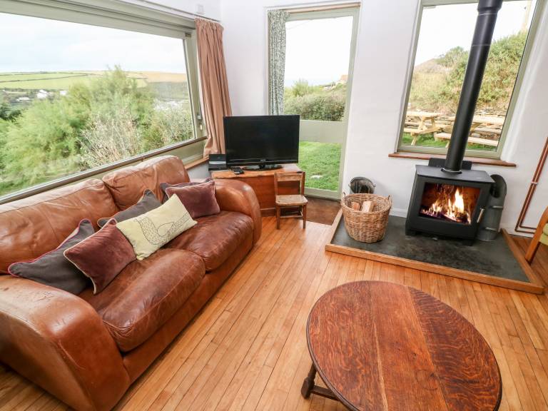 Cottage with garden & grill | Beach view — photo 4