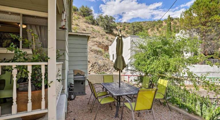 Bisbee Home with Private Parking and EV Charger! — photo 5