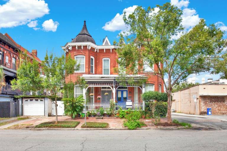 House Historic District - South