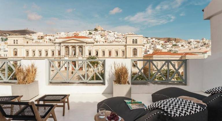 SYROS SOUL LUXURY SUITES in Syros