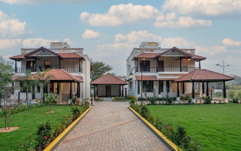 144 m&sup2; Villa