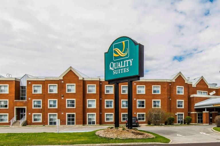 Quality Suites in Québec City, QC