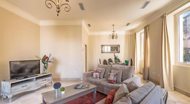 Holiday apartment | Close to Seville Cathedral — photo 2