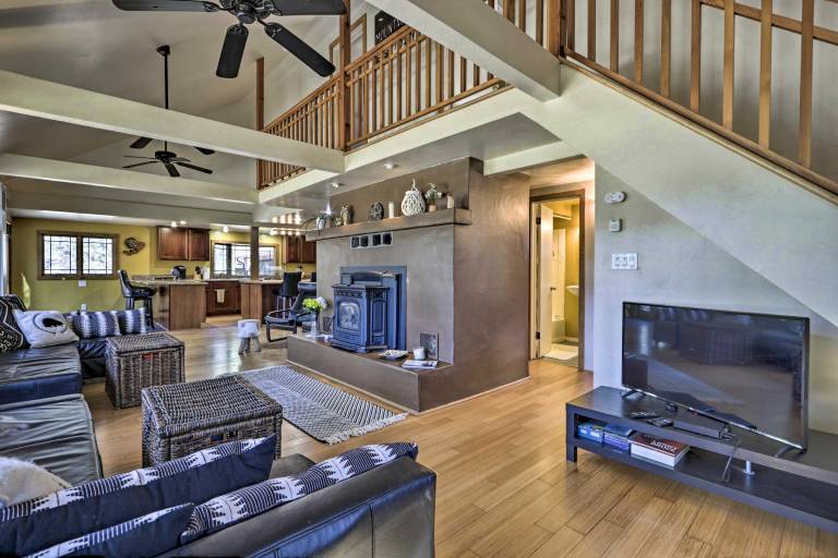 Hike & Relax Fireside: Dog-Friendly Gem in Payson! — photo 5