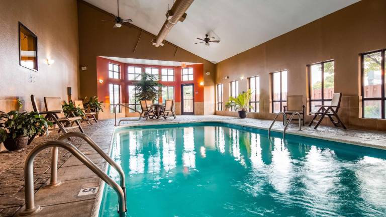 Best Western Plus Country Inn & Suites — photo 2