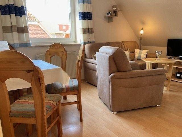 45 m² Ferienwohnung ∙ 2 Schlafzimmer ∙ 4 Gäste – Bild 3