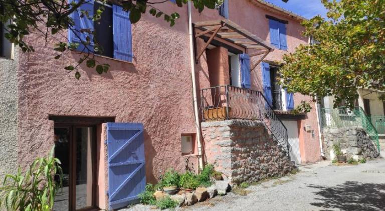 180 m&sup2; Ferienhaus