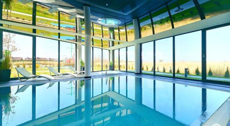 Serviced apartment with jacuzzi, pool & sauna in Kolobrzeg